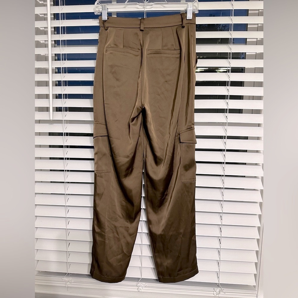 #6)  Sofia vergara soft like silk but more thicker material, cargo style pants. - Picture 3 of 10